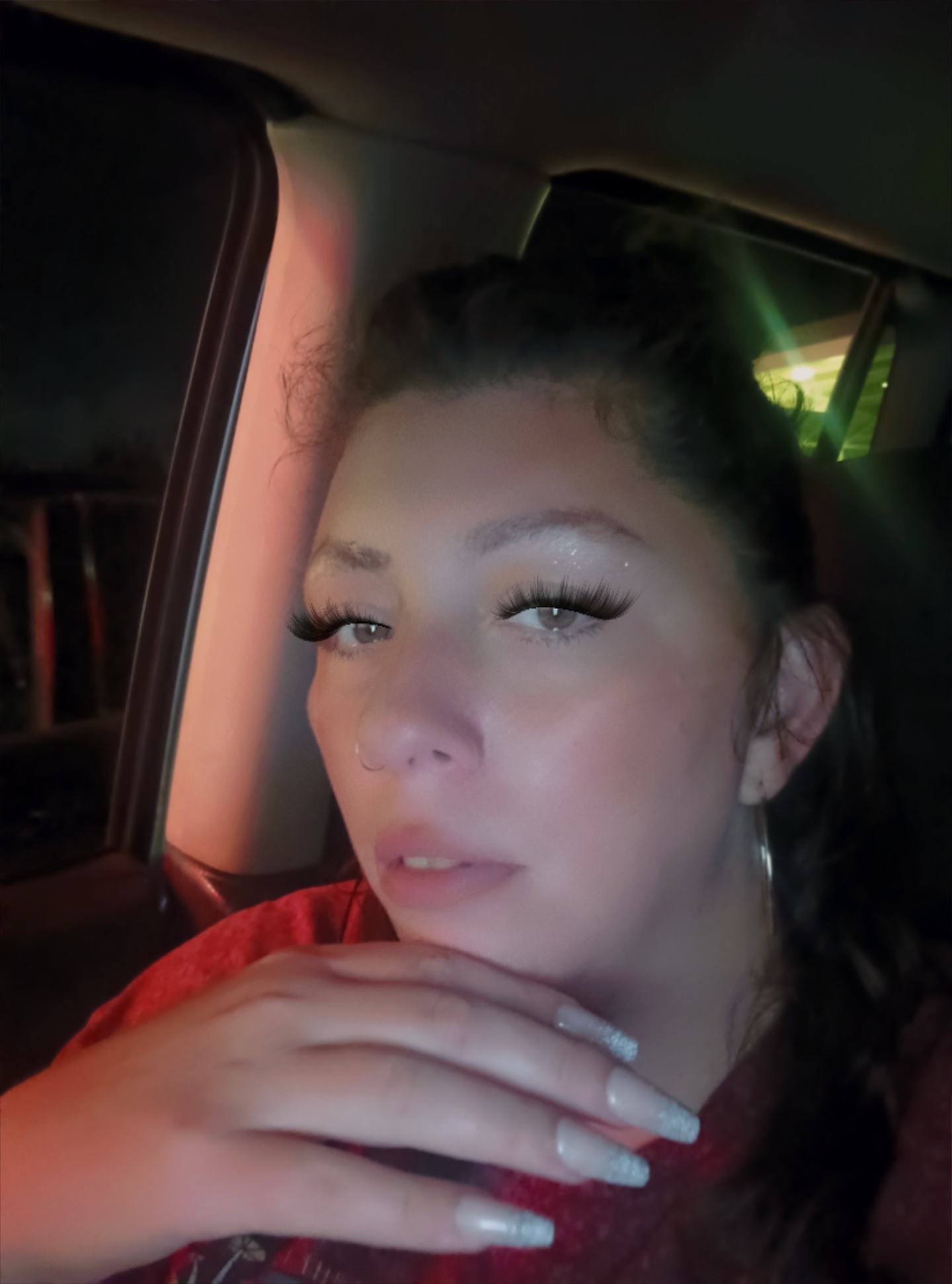 Creative articles on the president, the economy, in...